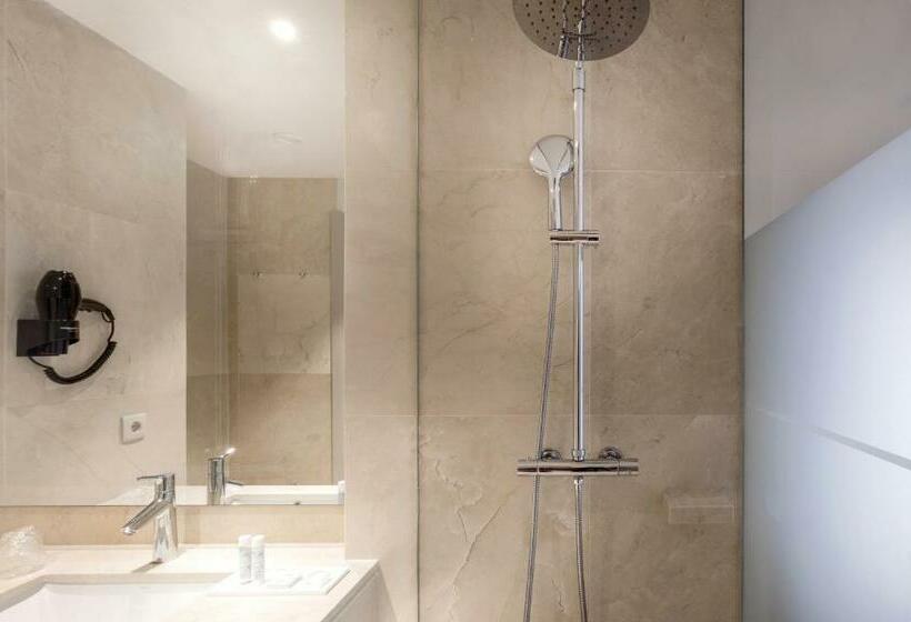Quarto Estandar, Oporto Airport & Business