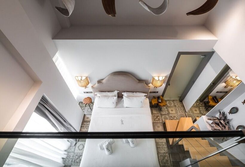 Quarto Dúplex, Blue Carpet Luxury Suites