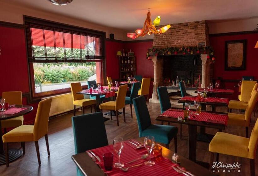 Номер Стандарт, Logis   Hotel & Restaurant La Corne D  Abondance