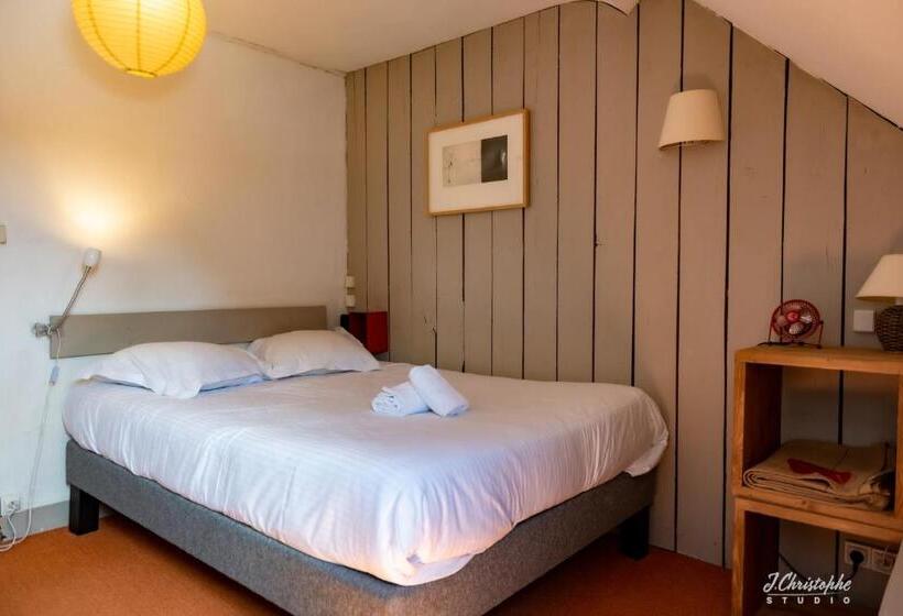 Номер Economy, Logis   Hotel & Restaurant La Corne D  Abondance