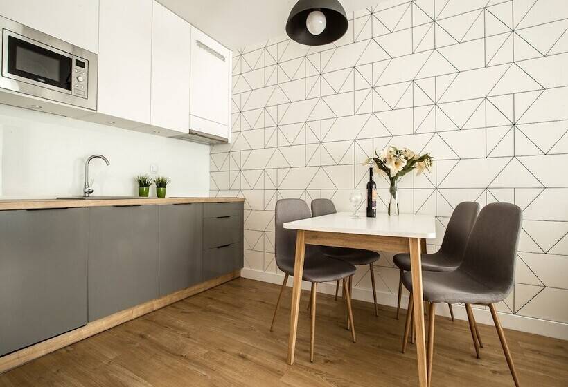 带1个卧室的行政公寓, Emihouse Cityvibe Apartments