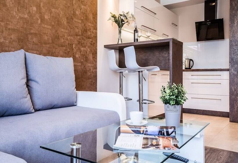 带1个卧室的豪华公寓, Emihouse Cityvibe Apartments