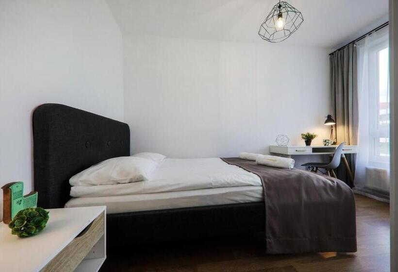 小型套房带阳台, Emihouse Cityvibe Apartments