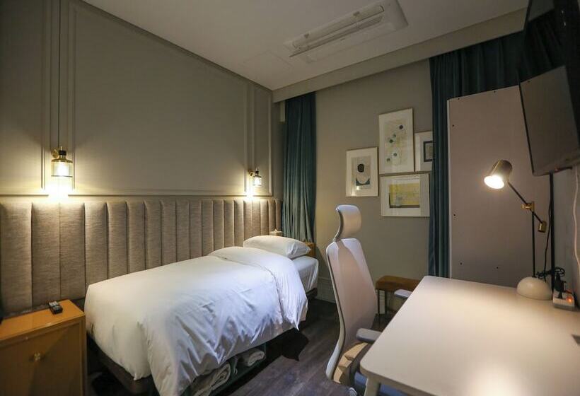 스탠다드 싱글 룸, Crescendo Seoul