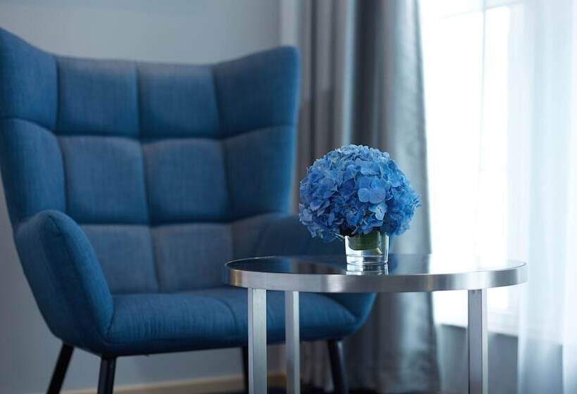 Номер Стандарт, Holiday Inn Express   Qingdao West Coast, An Ihg