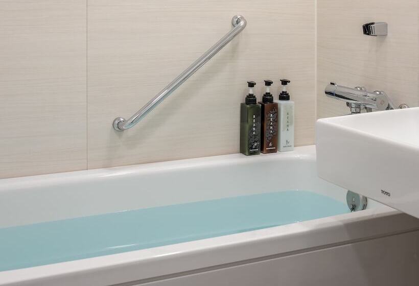 Номер Superior, Mitsui Garden Hotel Otemachi   Tokyo