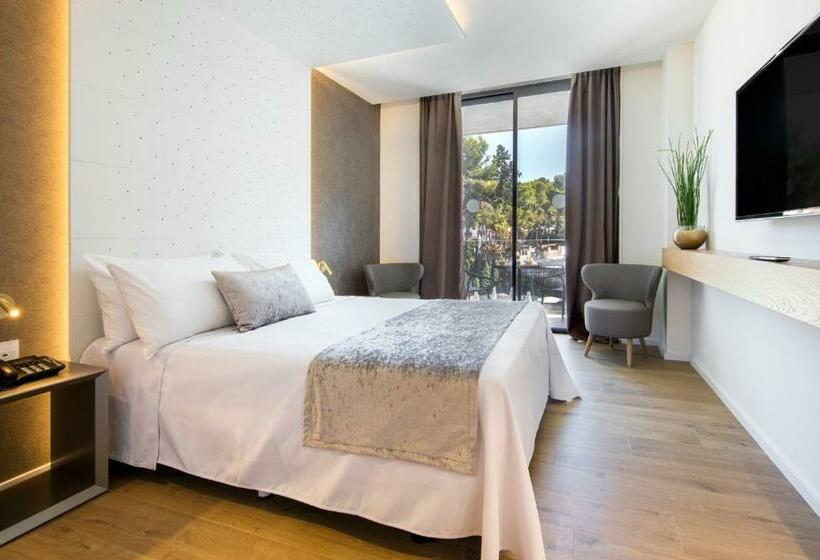 Номер Стандарт Вид на Бассейн, Golden Costa Salou  Adults Only 4 Sup