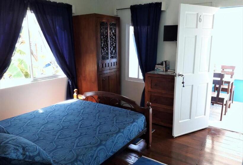 اتاق استاندارد با بالکن, Miller's Guest House