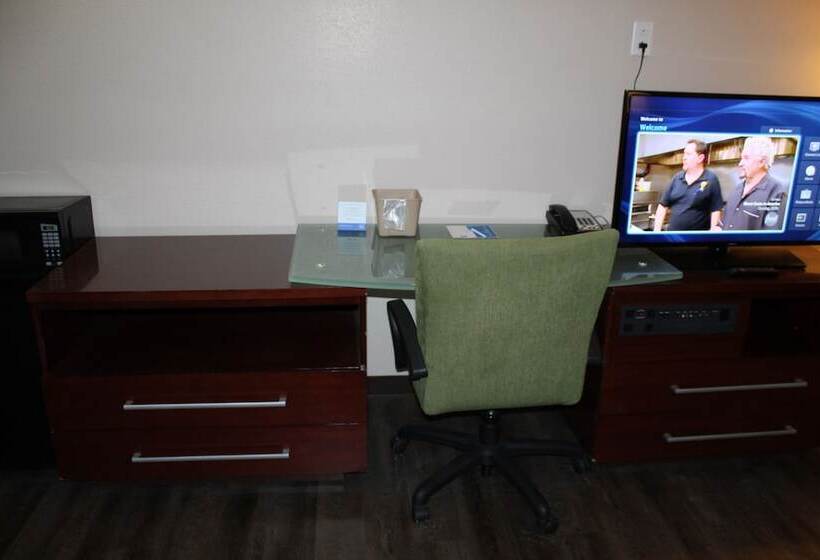 디럭스 룸, Fairmount Inn & Suites   Stroudsburg, Poconos