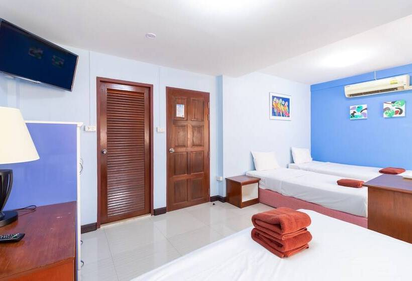 Quarto Familiar, Thipurai Annex