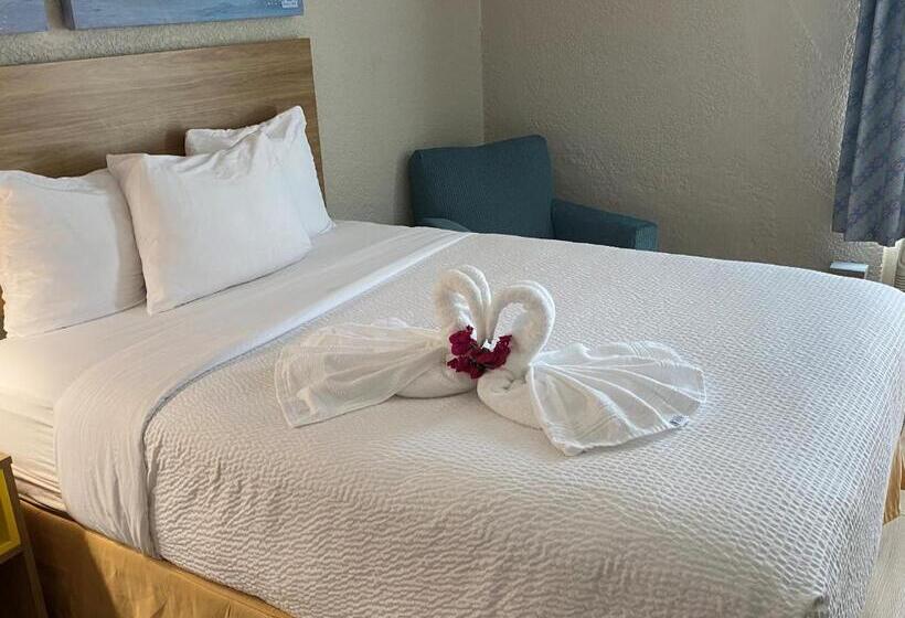 Номер Deluxe, Days Inn By Wyndham Fort Pierce Midtown