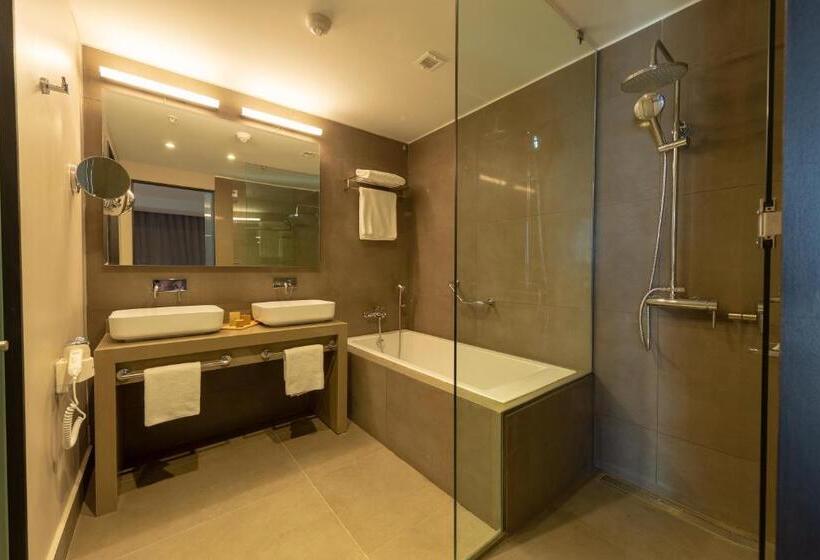 سوییت سوپریور, Novotel Vina Del Mar