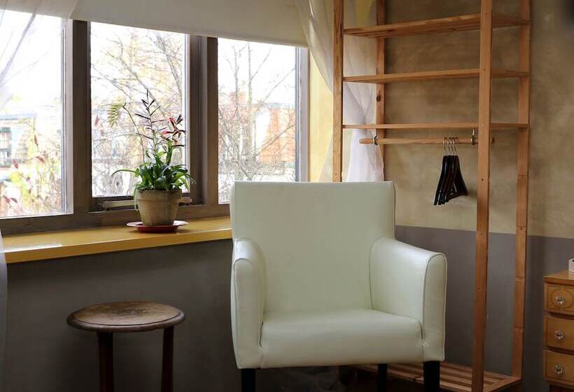 اتاق استاندارد با بالکن, Guesthouse Fleur De Lis
