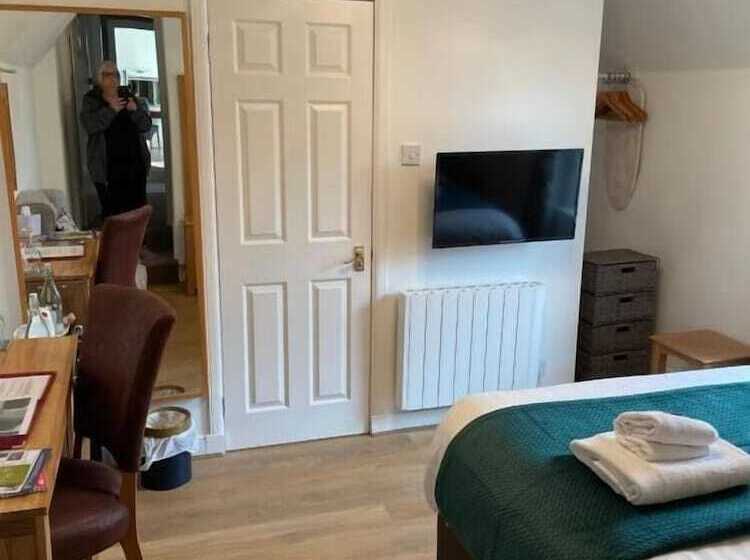 Номер Стандарт, The Claymore Guest House And Apartments