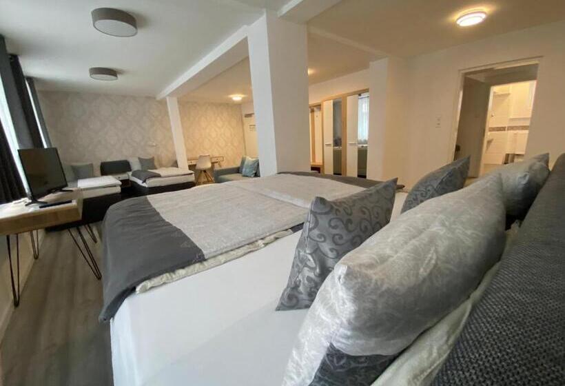غرفة قياسية, Pension Adler Untertürkheim