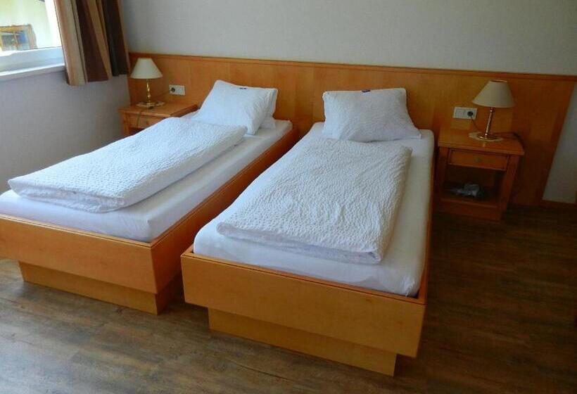 Номер Стандарт, Pension Apartment Hödner