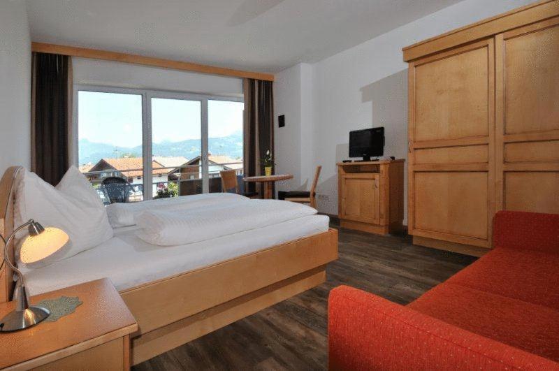 Студия Стандарт, Pension Apartment Hödner