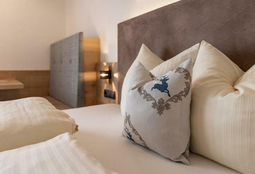 Escritório Estándar, Das Aparthotel Olympia Tirol