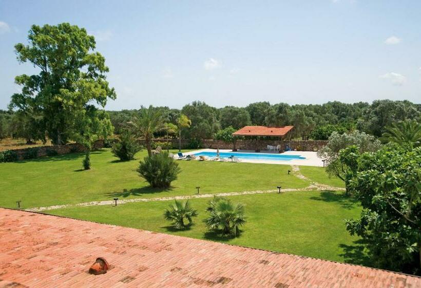 Апартаменты 4 Спальни, Tenuta Badessa