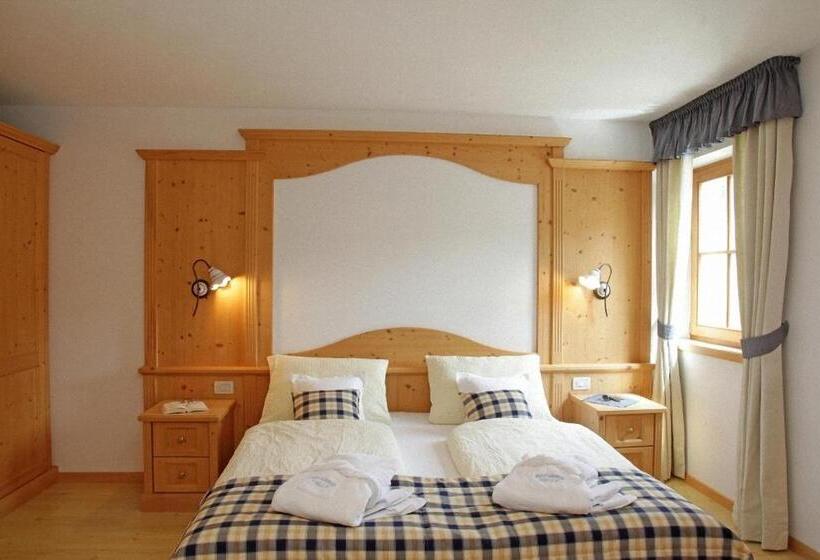 Апартаменты Superior 1 Спальня, Dolomites Apartments Ciasa Vally
