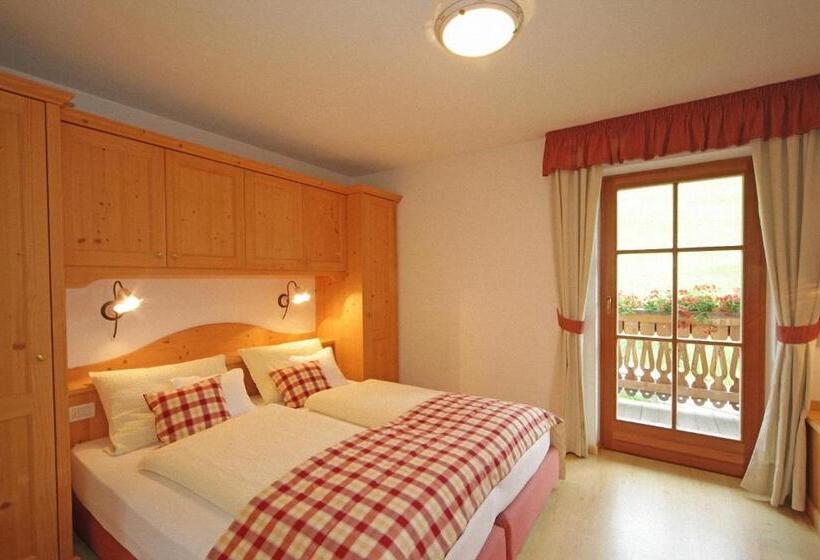 Апартаменты Superior 1 Спальня, Dolomites Apartments Ciasa Vally