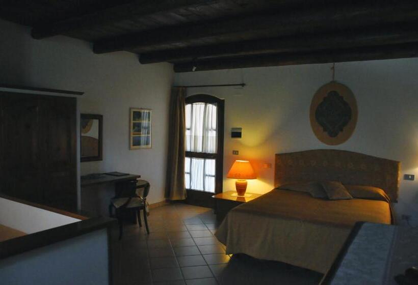 Четырехместный Номер Стандарт, Agriturismo La Campana