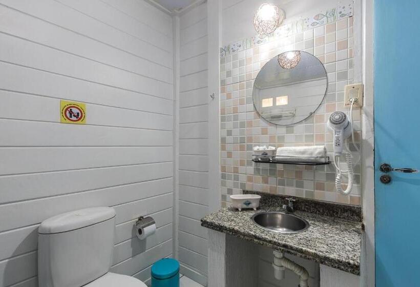 Quarto Triplo Estandar, Pousada Da Carmô