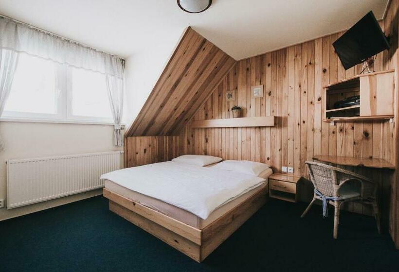 اتاق استاندارد, Rodinný Resort Uko