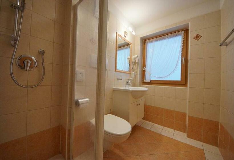 Номер Стандарт Трехместный, Residence Araldina