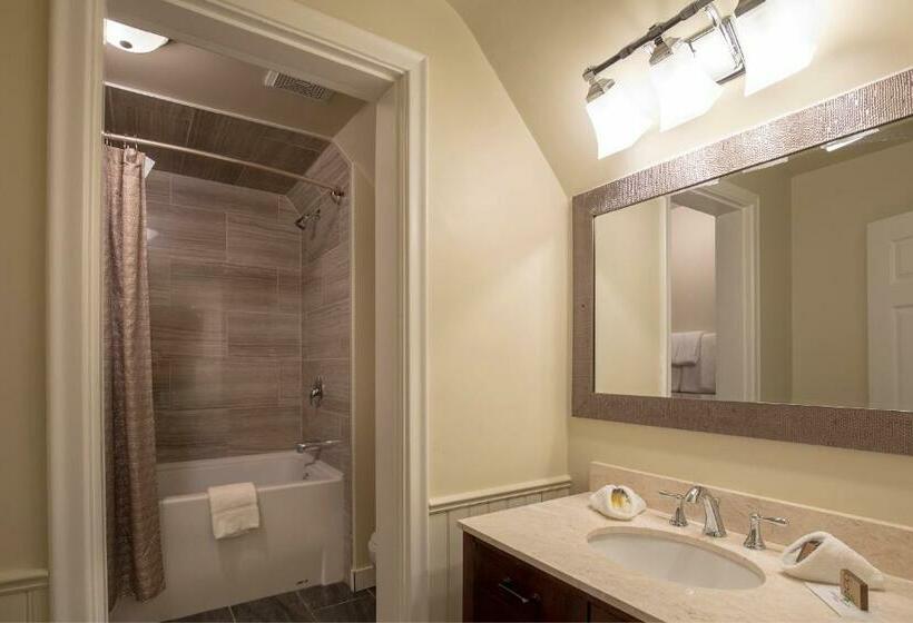 Номер Стандарт, Banff Boutique Inn   Adults Only