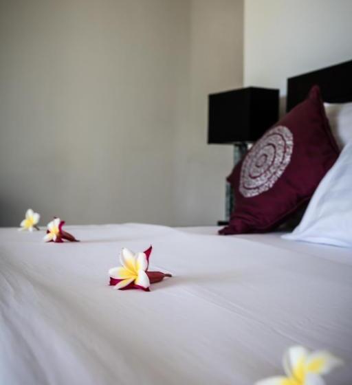 Номер Deluxe Вид на Сад, Kelapa Lovina Beach Villa