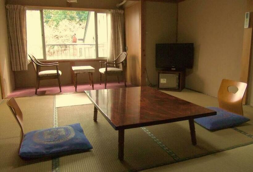标准间, Nishimiyasou