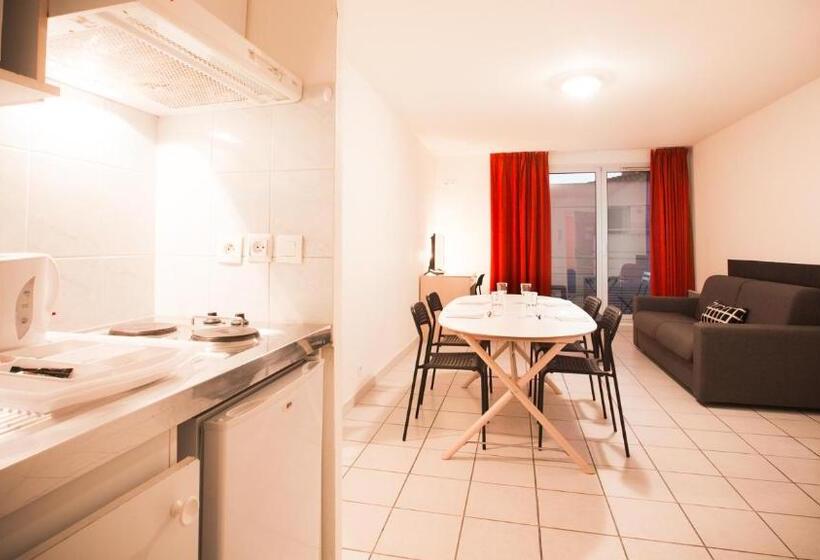 Апартаменты 1 Спальня, City Residence Avignon