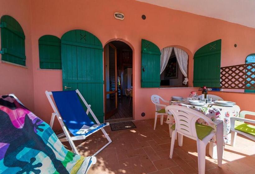 استودیوی استاندارد با چشم‌انداز دریا, Gavila's Residenza Turistico Alberghiera