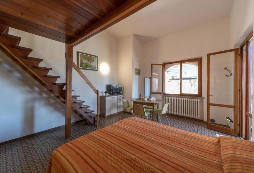 استودیو استاندارد با تراس, Gavila's Residenza Turistico Alberghiera