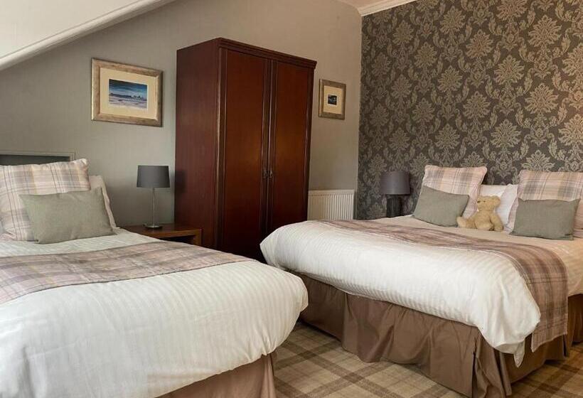 패밀리 룸, Gowanlea Guest House