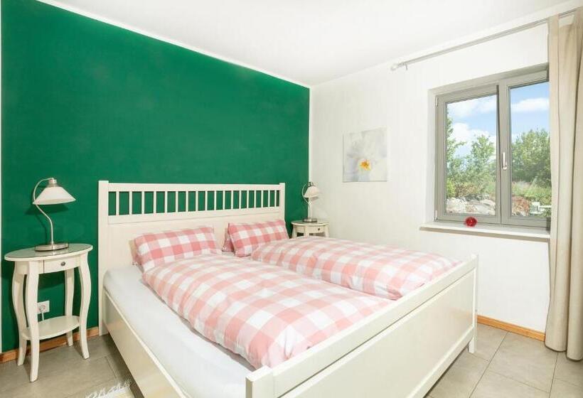 带2个卧室的公寓, Gutshaus Ketelshagen