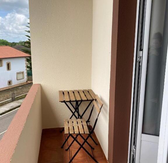 اتاق استاندارد با بالکن, Hostal La Concha