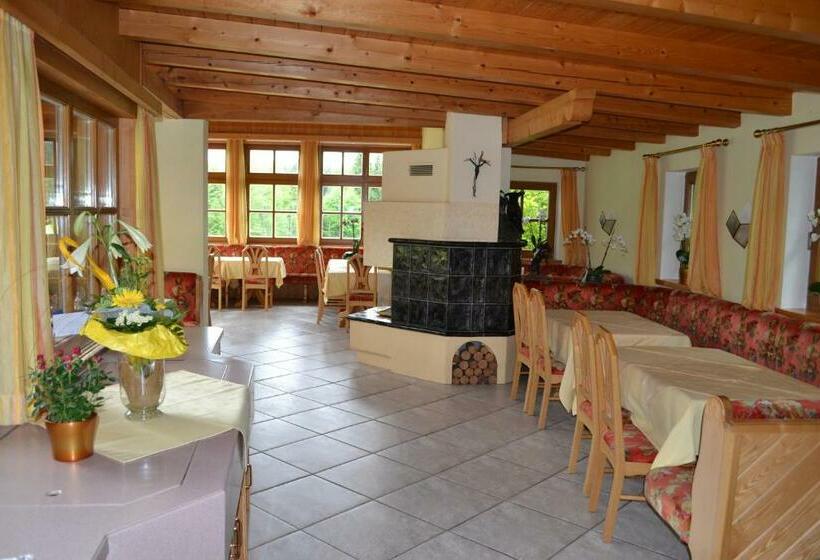 Номер Стандарт с Балконом, Haus Kathrin