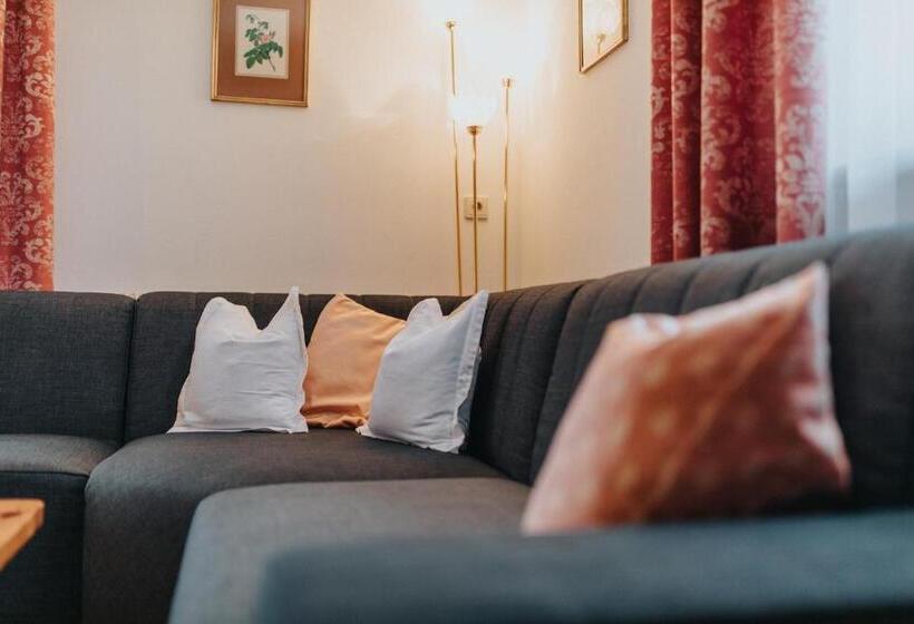 Апартаменты 3 Спальни, Residence Obermoarhof   Comfortable Apartments For Families, Swimmingpool, Playing Grounds, Almencar