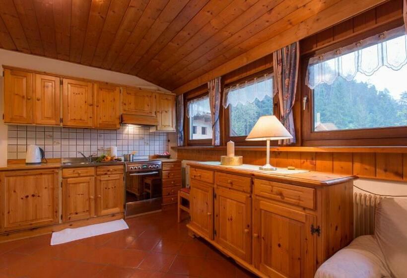 Апартаменты 2 Спальни, Residence Obermoarhof   Comfortable Apartments For Families, Swimmingpool, Playing Grounds, Almencar