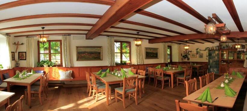 Семейный Номер, Gasthof Graf