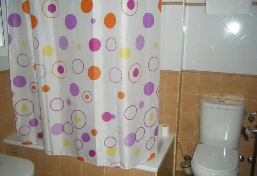 غرفة عائلية, Hostal Muriel
