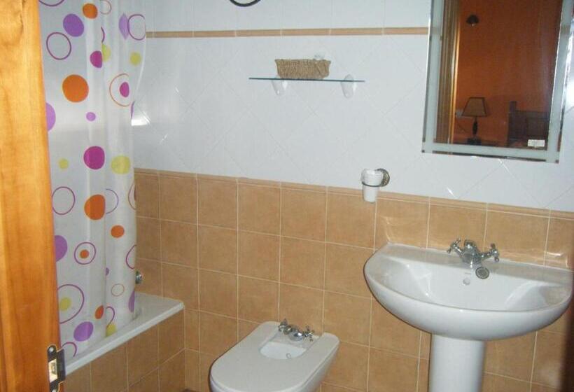 Семейный Номер, Hostal Muriel