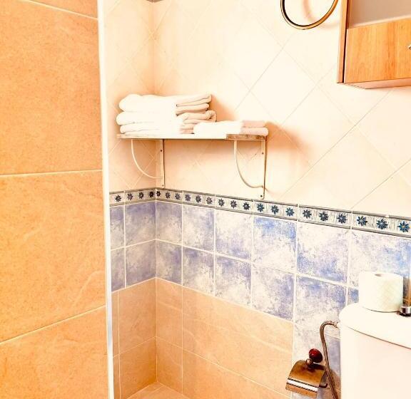 غرفة عائلية, Hostal Muriel