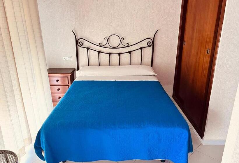 Семейный Номер, Hostal Muriel