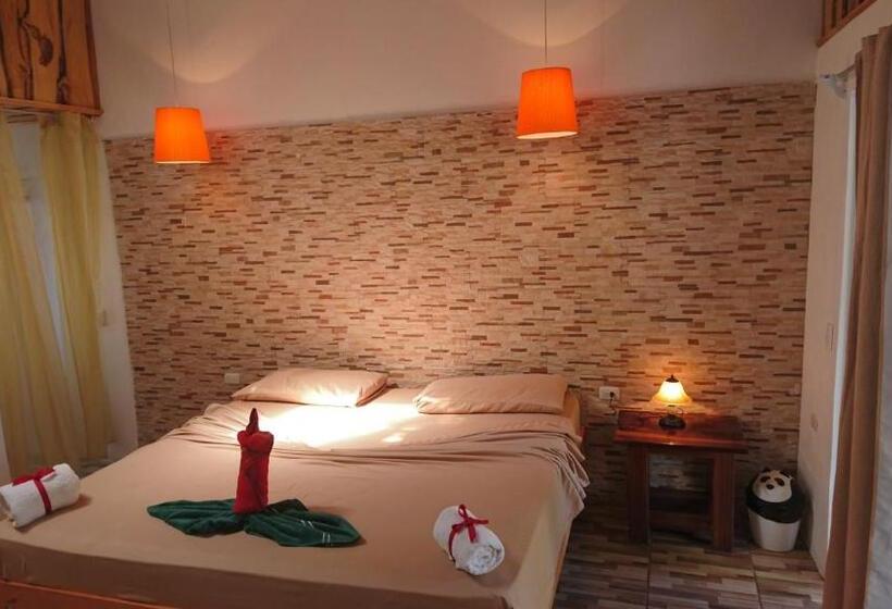 Номер Стандарт с Террасой, Mirians Place Drake