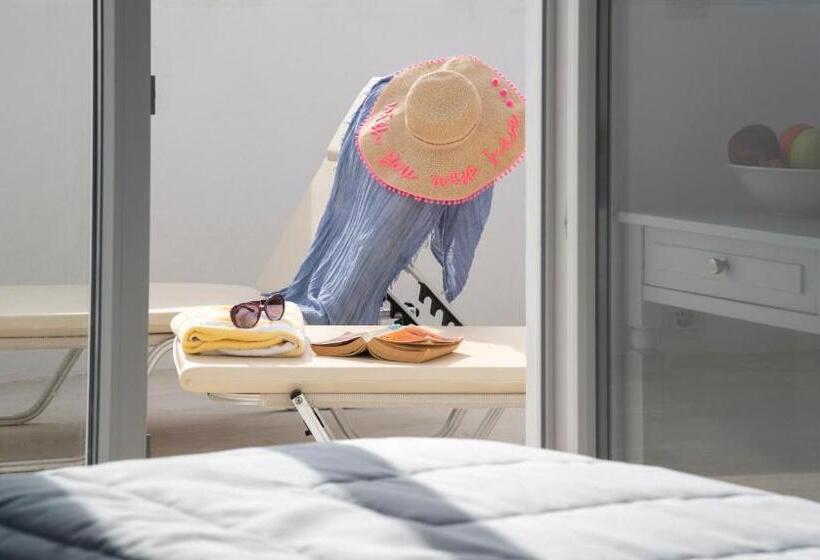 수피리어 룸 바다 전망, Naiades Marina