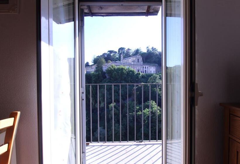 Апартаменты 1 Спальня, B&b La Rocca