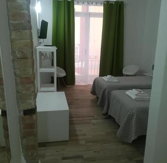 חדר סטנדרט עם מרפסת, B.house